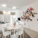 Convent - Huge One Combination Apartamento