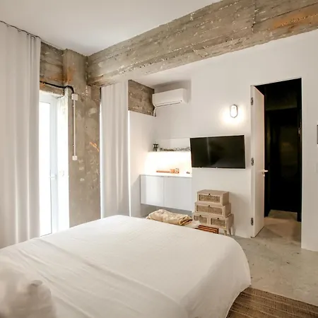 Convent - Huge One Combination דירה קאלאבאקה