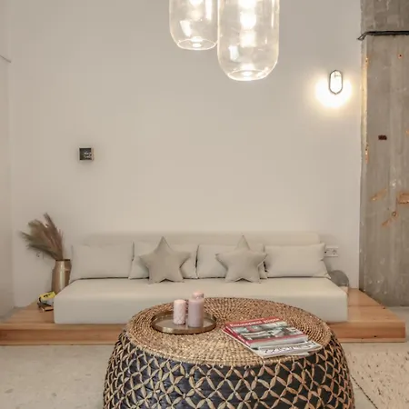 Convent - Huge One Combination Apartamento Kalambaka
