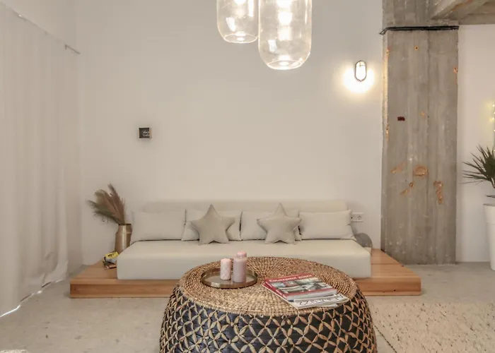 Convent - Huge One Combination Apartament Kalambaka