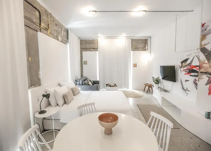 Convent - Huge One Combination Apartament Kalambaka