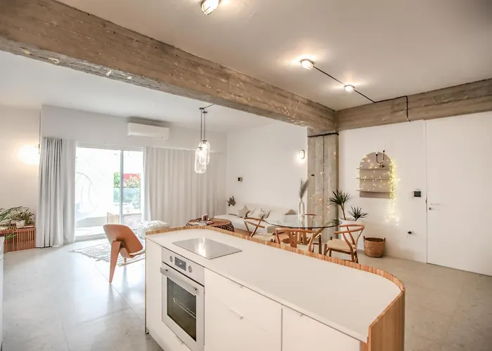 Convent - Huge One Combination Apartament